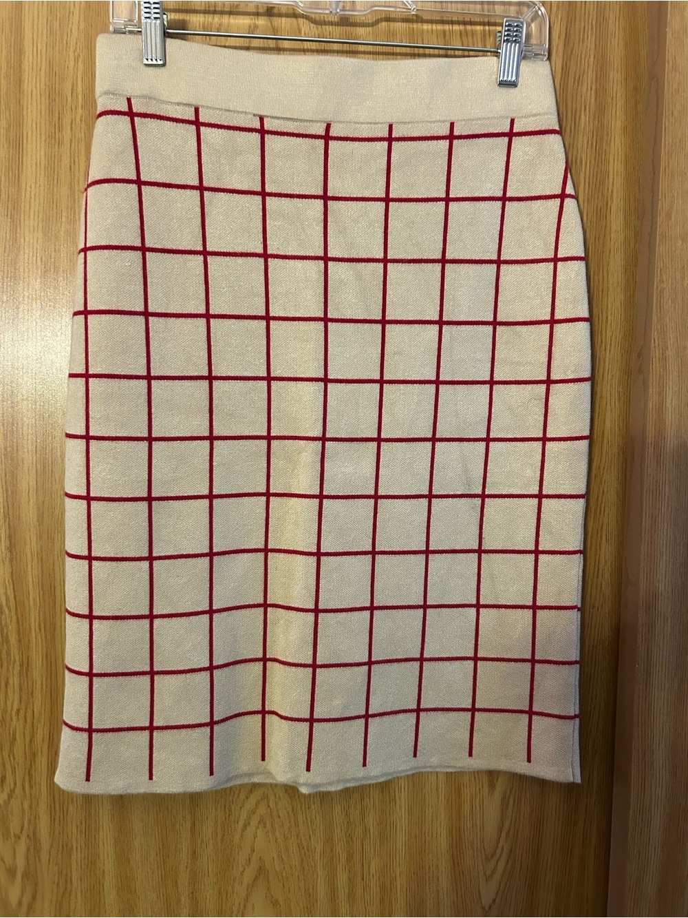 Nina Leonard Beige and Red Grid Knit Pencil Skirt